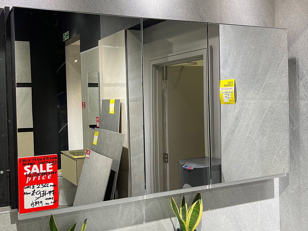 Calix Fully Recessed Mirror Cabinet - RRP £1,652.00 per M2 NOW ONLY £899.00 + VAT
